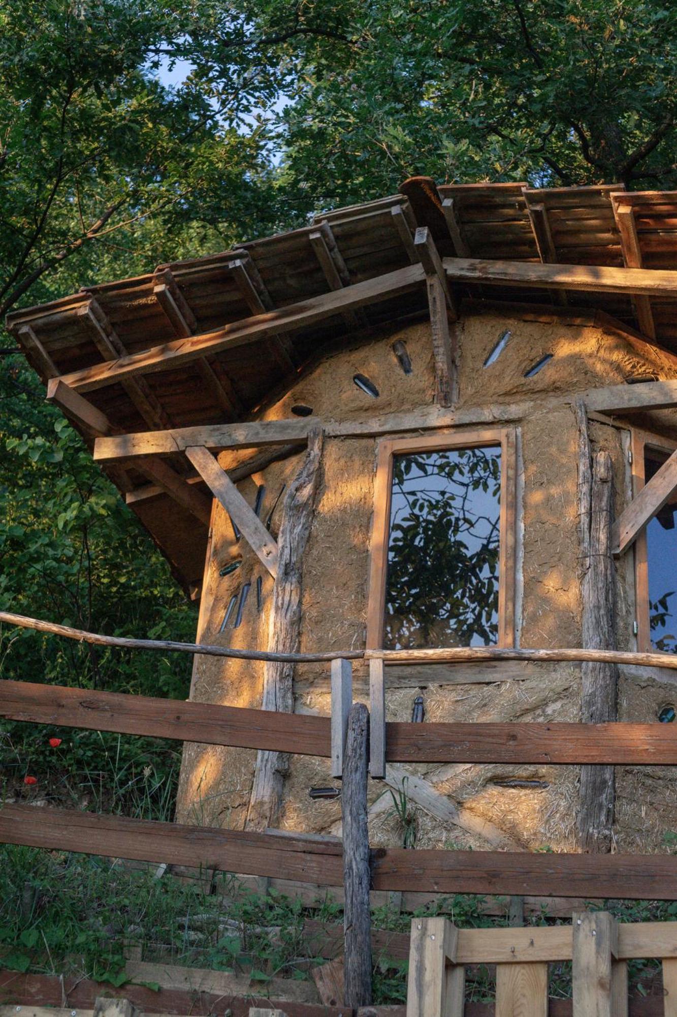 The House In The Village Pellumbas Exterior photo